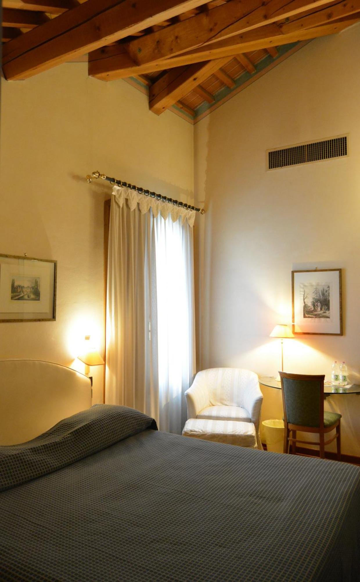 Hotel La Torre Torreglia Exterior photo