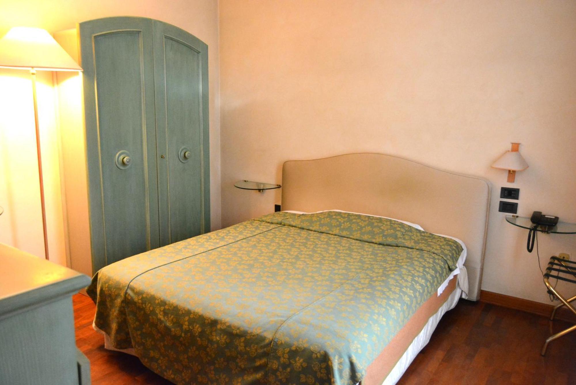 Hotel La Torre Torreglia Exterior photo